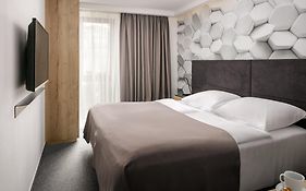4 Smart Hotel